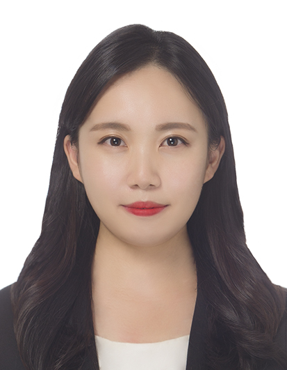 김채리